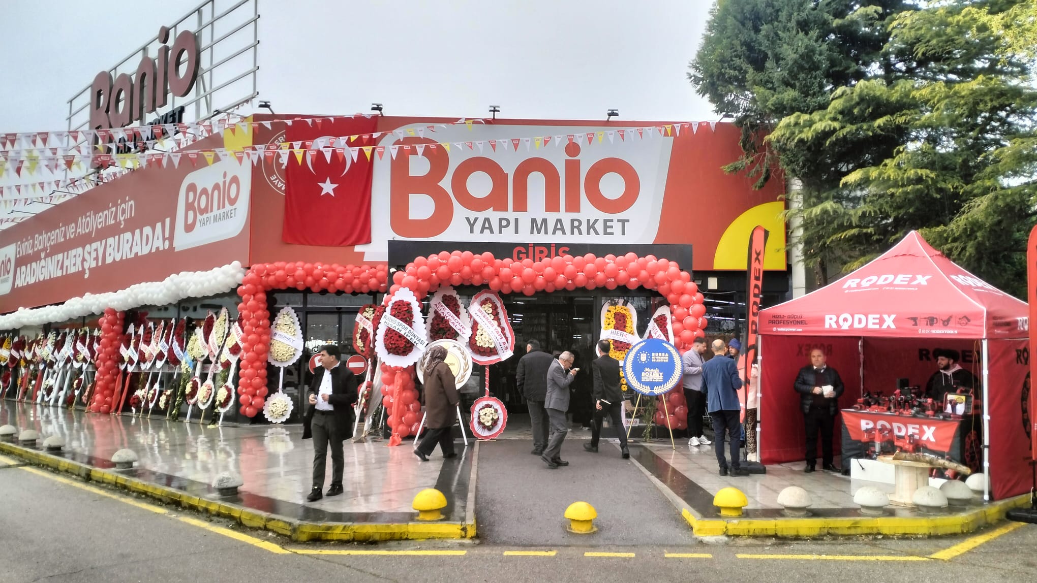 Banio Yapı Market Mağazamız Açıldı...
